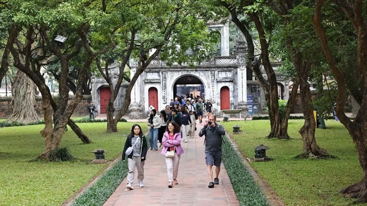 موجة حر قياسية تضرب مناطق واسعة وسط تحذيرات من ارتفاع درجات الحرارة